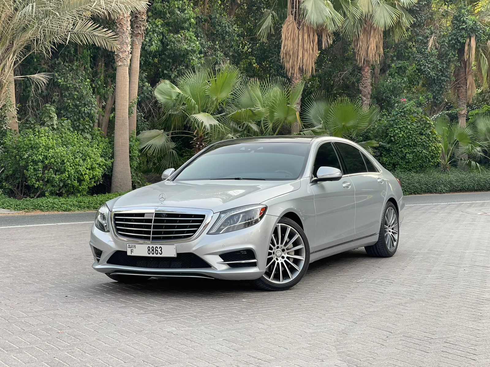Mercedes Benz S550 2015