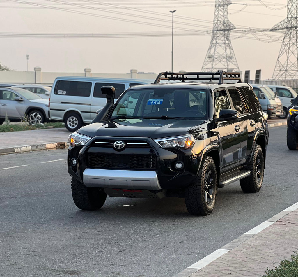 Toyota 4Runner SR5 PREMIUM