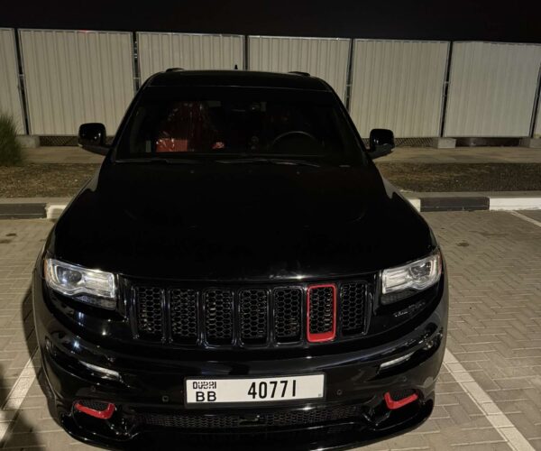 Jeep Grand Cherokee SRT