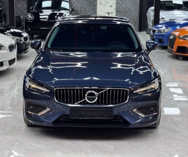 VOLVO S60 T4 R-Design
