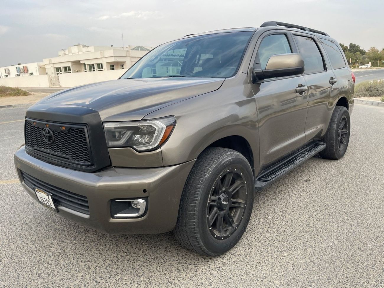 Toyota Sequoia GXR