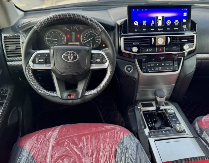 d817059fd20147479fc2dd70f3ef10a5-