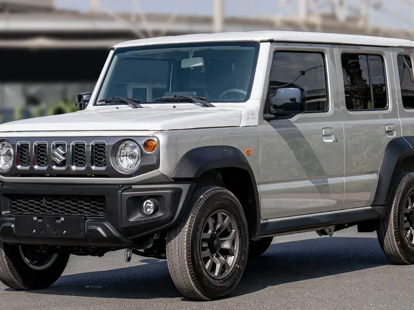 Suzuki Jimny GLX AT