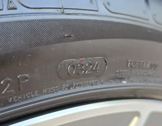 5374e08339bc44f5b49f446e10a190dd-