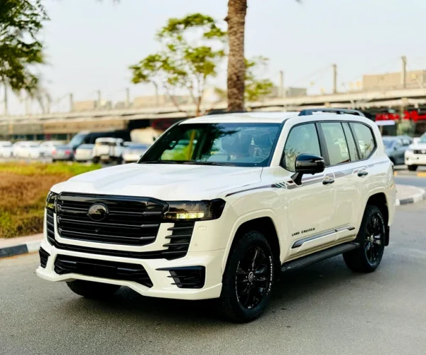 Toyota Land Cruiser GXR MID 2025